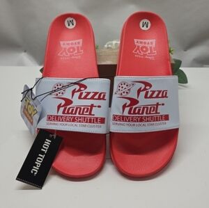 Hot Topic Disney Pixar Toy Story Pizza Planet Slide Sandals Mens 9.5
